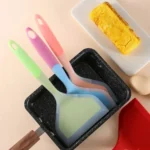 1pc Transparent Wide Slot Kitchen Silicone Spatula For Frying, Semi-Transparent Silicone Spatula